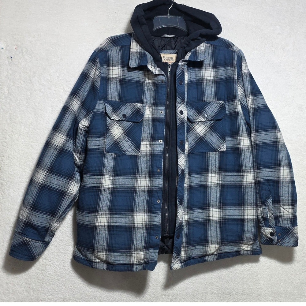 Boston Traders Men's Large Blue Plaid Quilted Hooded Flannel Shirt Jacket